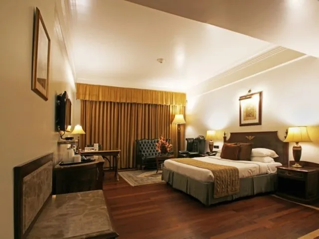 غرفة ديلوكس بسريرين منفصلين، Radisson Hotel Jalandhar 2/4