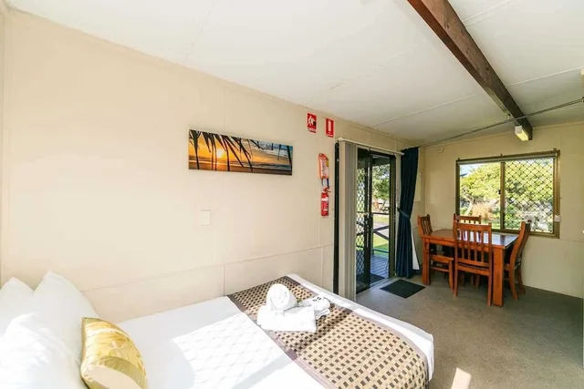Economy, Cabin, 2 Bunk Beds, No Bathroom، Reflections Holiday Parks Lennox Head 1/4