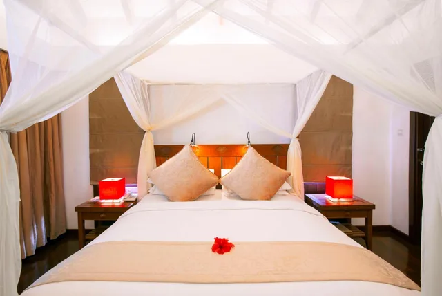 BEACH VILLA- Discounted Transfer، Medhufushi Island Resort 1/8