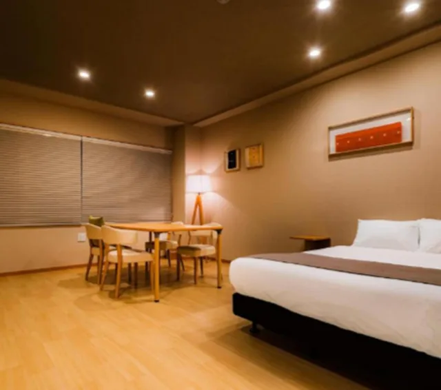 جناح كلوب بسرير كوين وسريرين مزدوجين بغرفة نوم واحدة بجاكوزي، Randor Residential Hotel Kyoto Suites 4/10