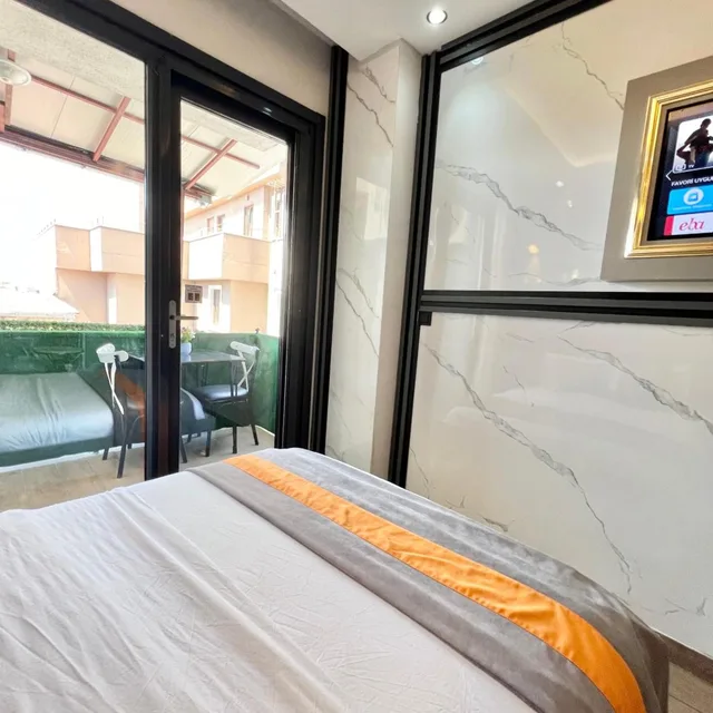 غرفة ديلوكس بسرير مزدوج بشرفة، Taksim Larissa Hotel 3/5