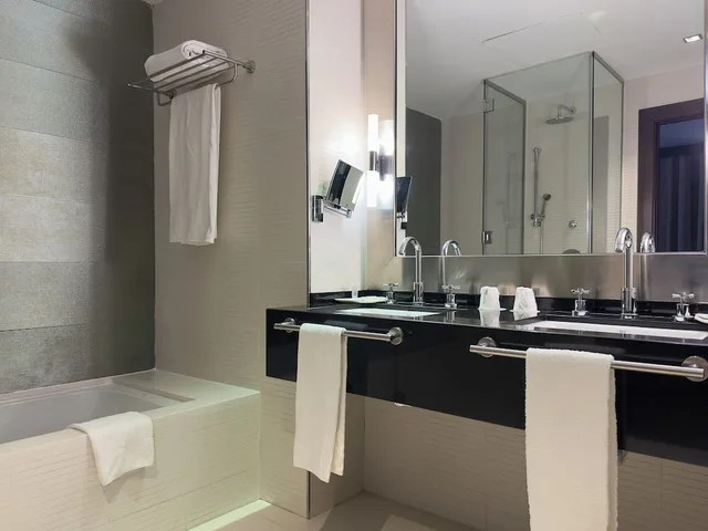 جناح جونيور، Hotel Palacio Albacete and Spa 7/9