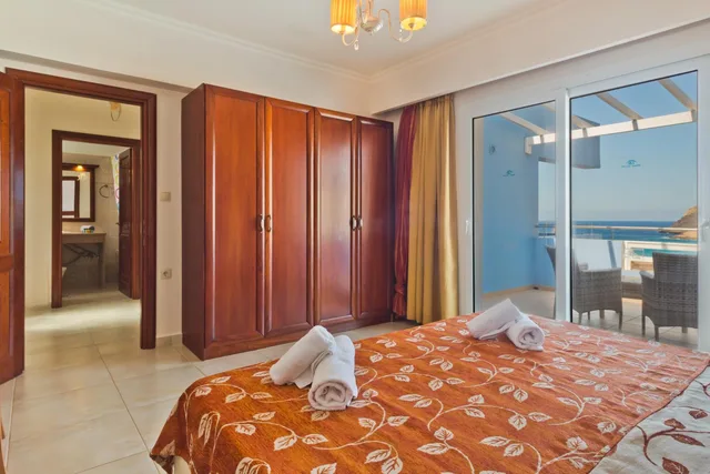 شقة بإطلالة على البحر، Royal Beach Hotel 1/2