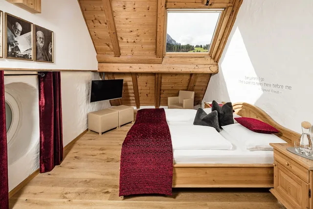 Signature, Loft, 2 Double Beds, 2 Trundle Beds, Sofa، Wolkenstein 1/2
