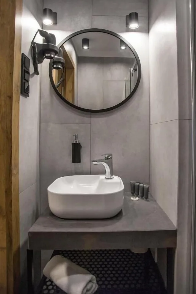 شقة بريميوم بسرير كوين مع أريكة، Hotel Alexander 3/3