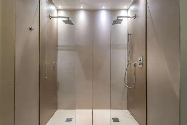 غرفة تنفيذية، Hotel Polo 4/4