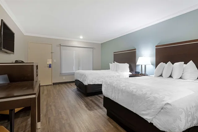 غرفة قياسية بسريرين مزدوجين، Best Western Courtesy Inn - Anaheim Park Hotel 1/10