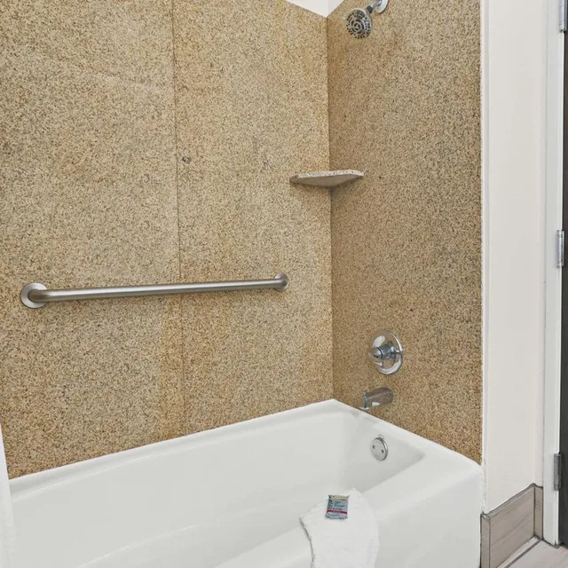 غرفة بسرير كوين، Best Western Iowa/Lake Charles East 3/4