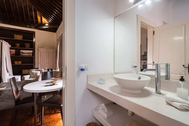 جناح بسرير كوين، ISLA BAJA SUITES 3/6