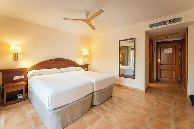 Standard, Double Bed, Pool View, Terrace, Valentin Star Menorca - Adults Only 3/10