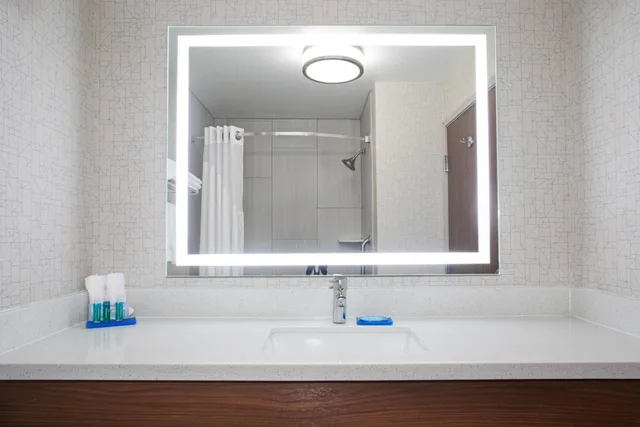جناح بسريرين، Holiday Inn Express Hotel And Suites Ft Collins 6/8
