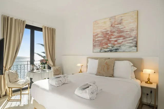 غرفة ديلوكس بسرير كينج، Hotel Le Roquebrune 3/7