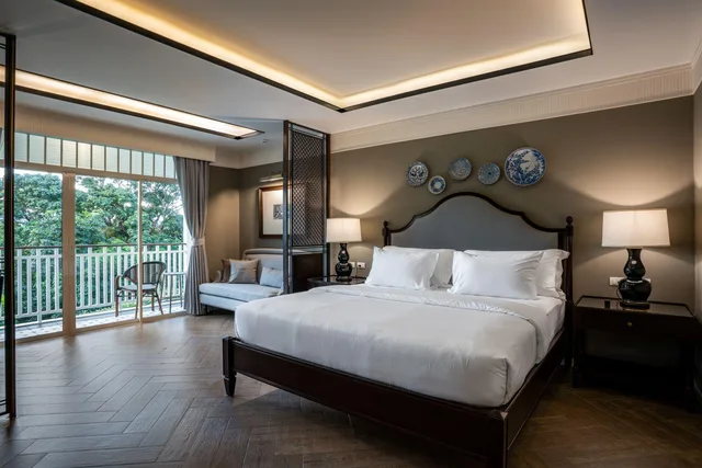 غرفة ديلوكس بسرير مزدوج بإطلالة على المسبح، Marina Gallery Resort - KACHA – Kalim Bay 2/2