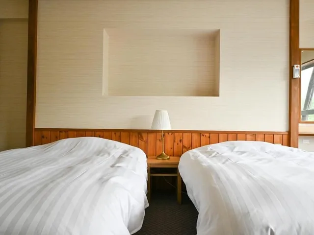 غرفة ديلوكس بسريرين منفصلين بإطلالة على الجبل، Hotel Goryukan 3/5