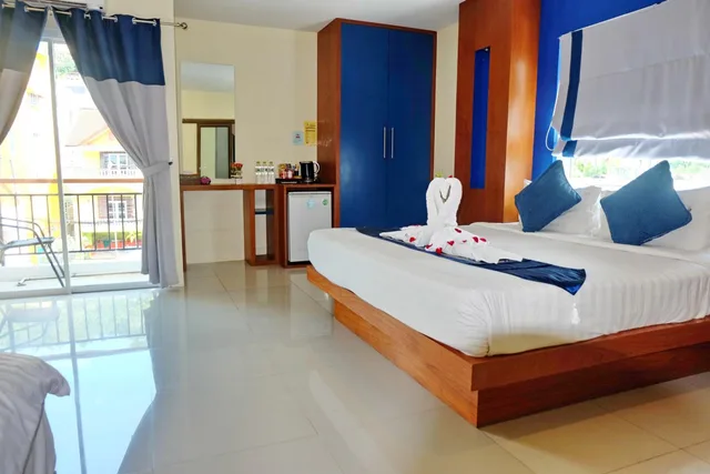 غرفة ديلوكس عائلية، Calypso Patong Hotel 1/10