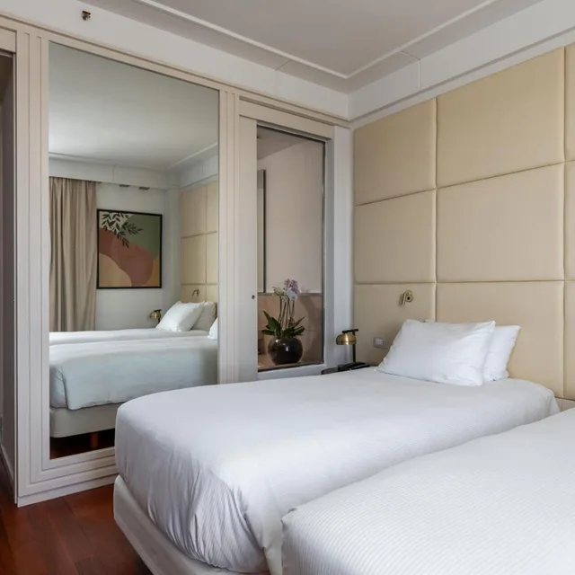 غرفة بسرير فردي بإطلالة على المدينة، DoubleTree by Hilton Florence Metropole 2/8