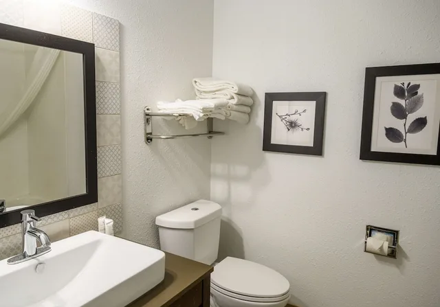 Room, 2 Queen Beds, Accessible, Country Inn & Suites by Radisson Greenfield IN 7/9