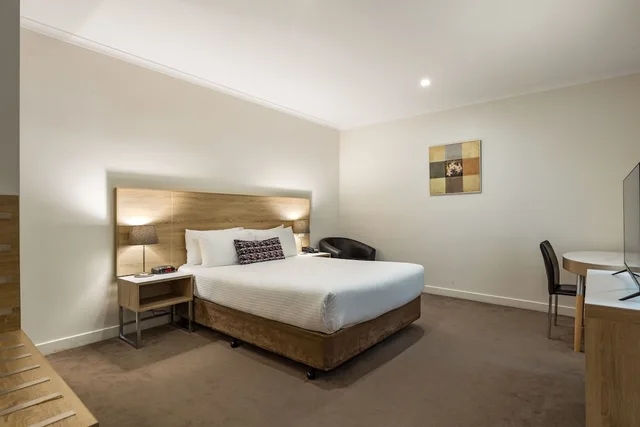 جناح عائلي بسرير كوين وسريرين منفصلين بغرفتي نوم، Atlantis Hotel Melbourne 2/6