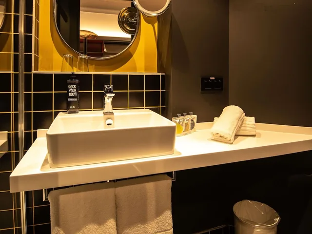 غرفة قياسية بسريرين منفصلين، ibis Baku City Hotel 10/10