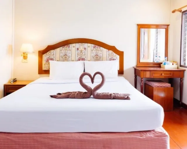 غرفة قياسية بسرير كينج، THIPURAI BEACH HOTEL ANNEX 3/6