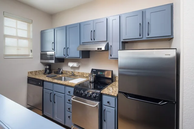 جناح استوديو بسرير كينج، Towneplace Suites Miami Lakes 5/5