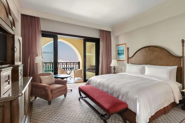 جناح بسرير مزدوج، Shangri La Qaryat Al Beri 1/2