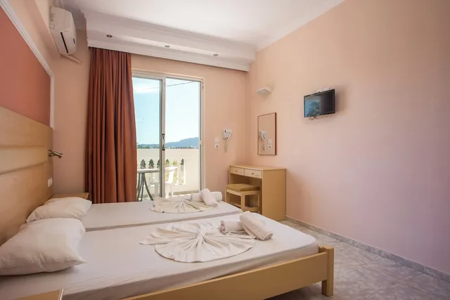 Apartment, Diagoras Hotel 3/7