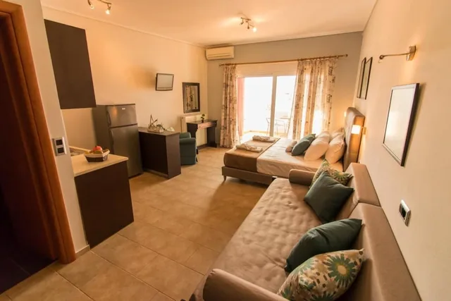 Evia Dream، Volos 22/31