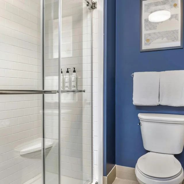 Room, King Bed, Partial View, Sofa، Comfort Suites Elkridge Columbia Gateway 7/8