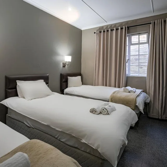 غرفة عائلية، Calvinia Hotel by Country Hotels 1/6