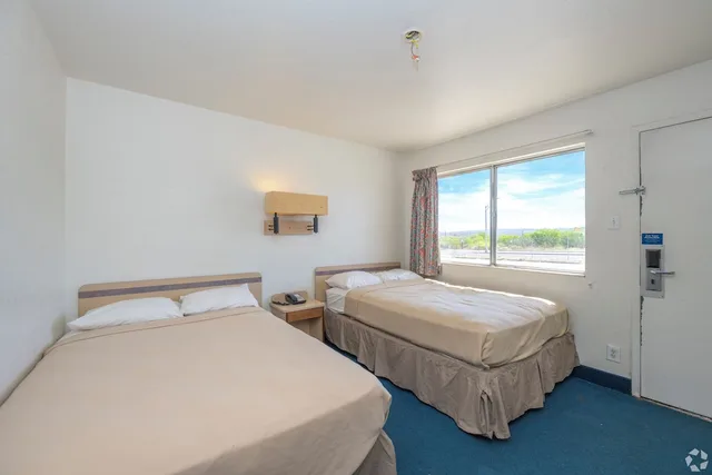 غرفة بسريرين مزدوجين، Signature Inn Socorro 2/4