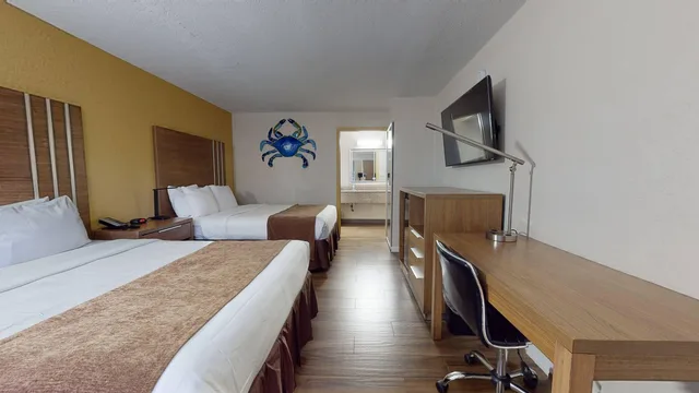 غرفة قياسية بسرير مزدوج، Rodeway Inn and Suites Fort Lauderdale Airport and Cruise Port 1/8