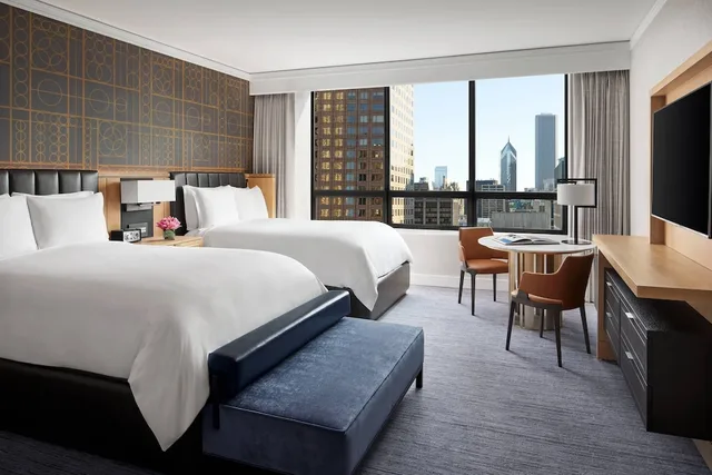 غرفة بسريرين مزدوجين بإطلالة على المدينة، THE RITZ-CARLTON CHICAGO 2/6