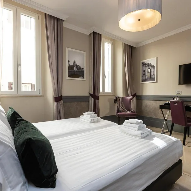 غرفة سوبيريور بسرير كينج، Hotel Castellino Roma 1/10