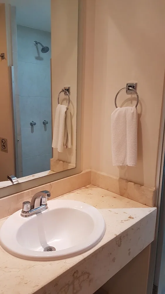 غرفة قياسية بسرير مزدوج، Hotel Suites Nader 6/6
