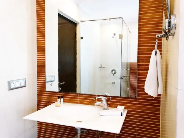 غرفة تنفيذية بسريرين منفصلين، HOTEL THE LEGEND INN 8/9