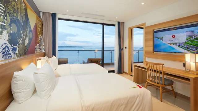 Senior Suite - Onsen and Water Park Inclusive، Da Nang Mikazuki Japanese Resorts and Spa 1/2