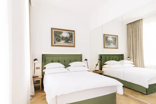 Superior, Twin Beds, Murphy Bed, Partial Sea View، Hotel Miramare 3/6