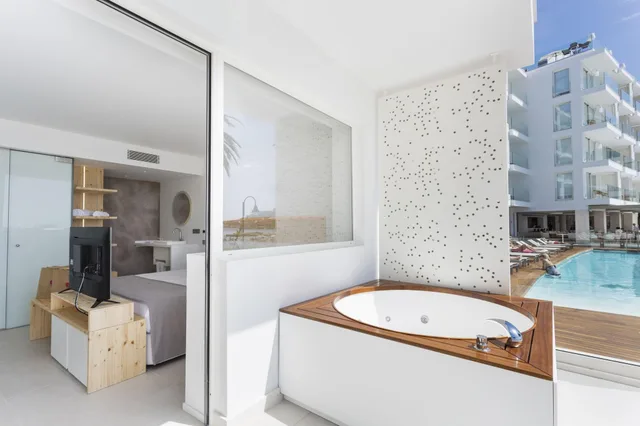 جناح بريميوم، One Ibiza Suites 2/3
