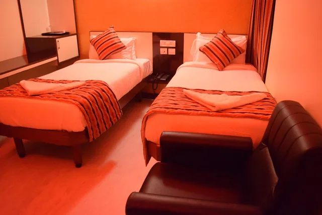 غرفة بسريرين منفصلين، Hotel Lotus 5/6
