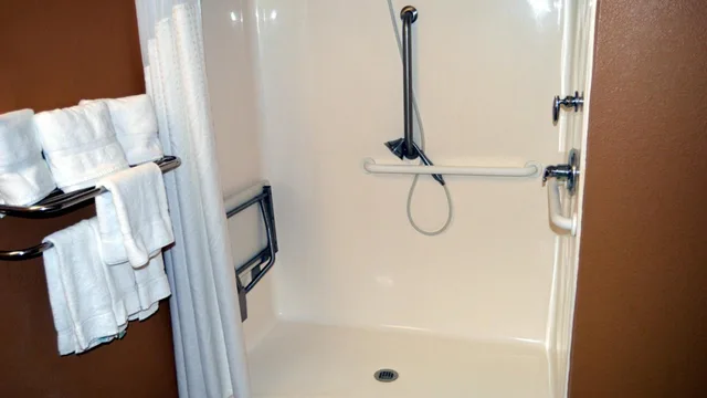 غرفة قياسية بسريرين كوين لذوي الإعاقة، Holiday Inn Express Hotel & Suites Suffolk 1/2
