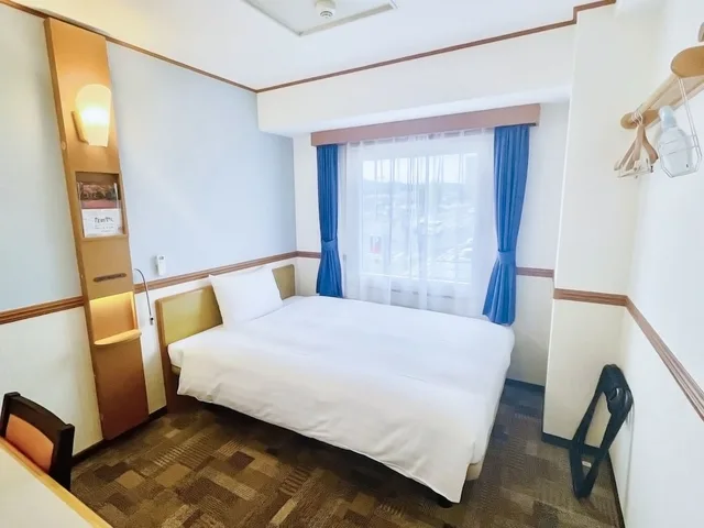 غرفة قياسية مفردة بسرير مزدوج للمدخنين، Toyoko Inn Higashi-Hiroshima Ekimae 1/4