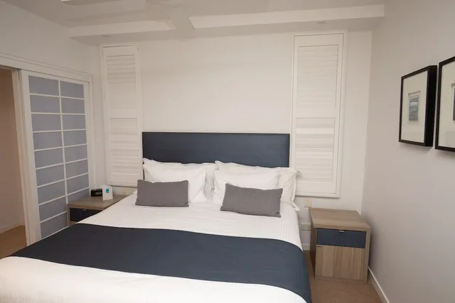 1 Bedroom, King Bed, Beach Front, Sofa، 71 Hastings Street 1/2