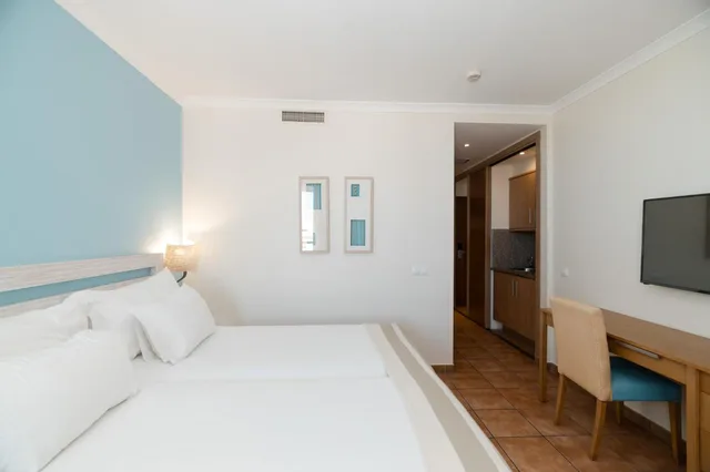 Deluxe, Double Bed, with Extra Bed, Lateral Side Sea View, Pestana Viking Beach and Golf Resort 1/10