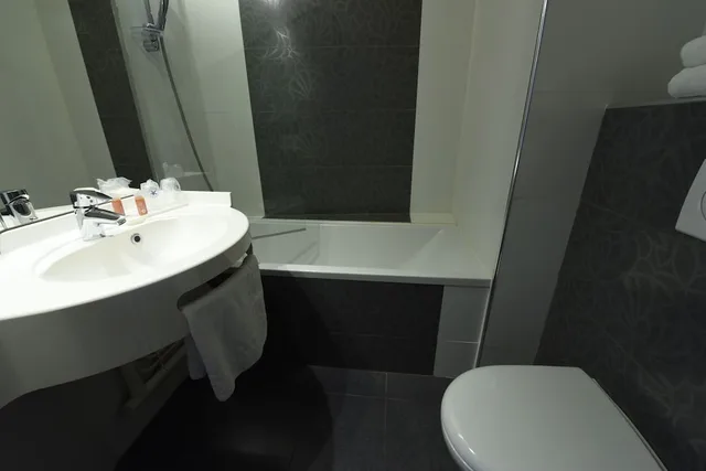 غرفة سوبيريور بسرير مزدوج، Relais St Eloi, Sure Hotel Collection by Best Western 8/10