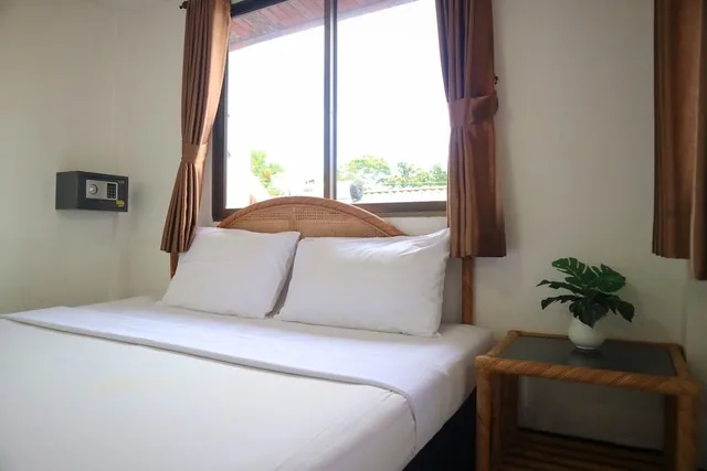 غرفة اقتصادية بسرير كوين، Sunshine Guest House Hua Hin 4/9