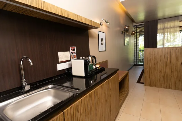 Garden Suite, 1 Queen and 1 Single Bed، Ombak Villa Langkawi 4/4