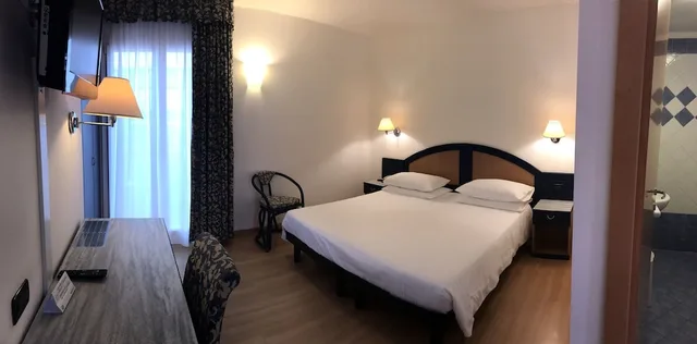 غرفة بسرير مزدوج أو سريرين منفصلين، Orient And Pacific 4/5