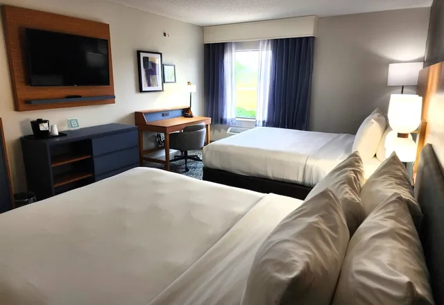 غرفة بسريرين كوين، Country Inn and Suites by Radisson, Dahlgren-King George, VA 5/9