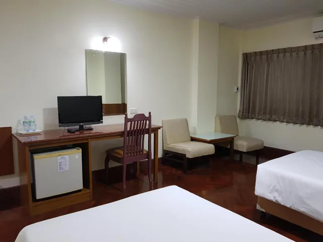 غرفة متصلة عائلية، Florida Hotel 3/4
